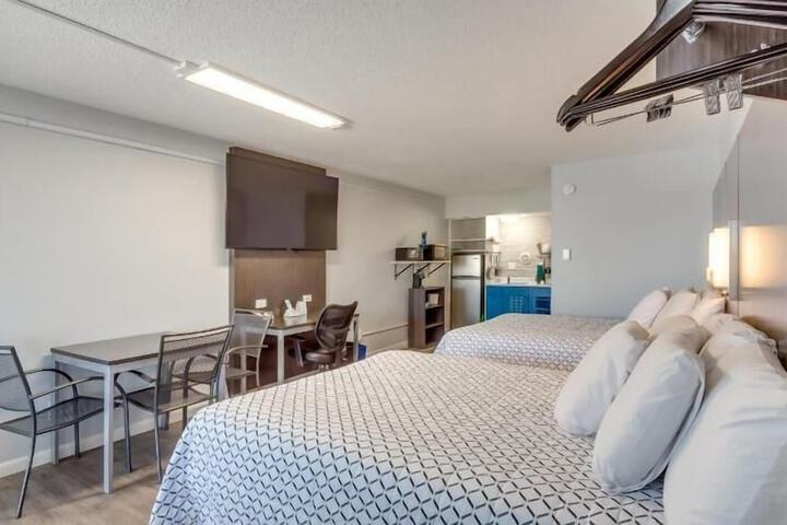 2 Queen Beds (12 of 46)