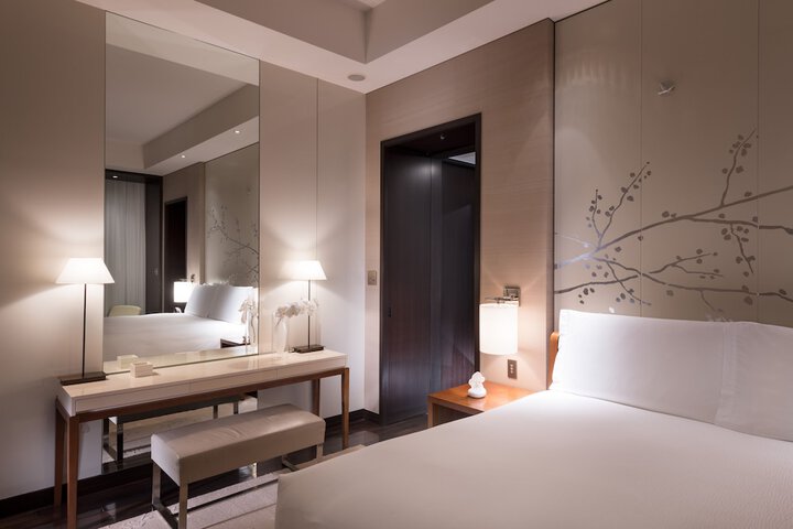 Room 7 of 111