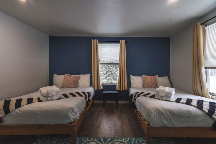 Room 11 of 49