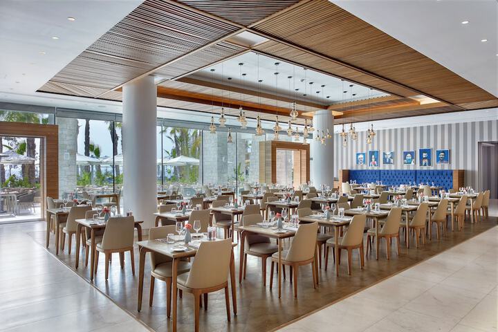 Dining 48 of 67