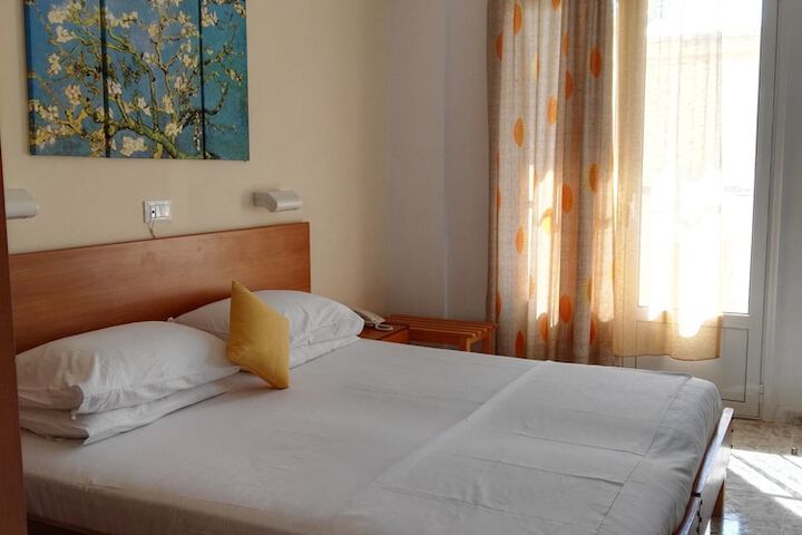 Room 5 of 55