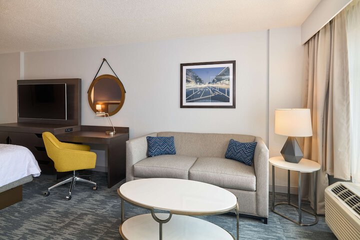 Hampton Inn Washington-Downtown-Convention Center Washington ...