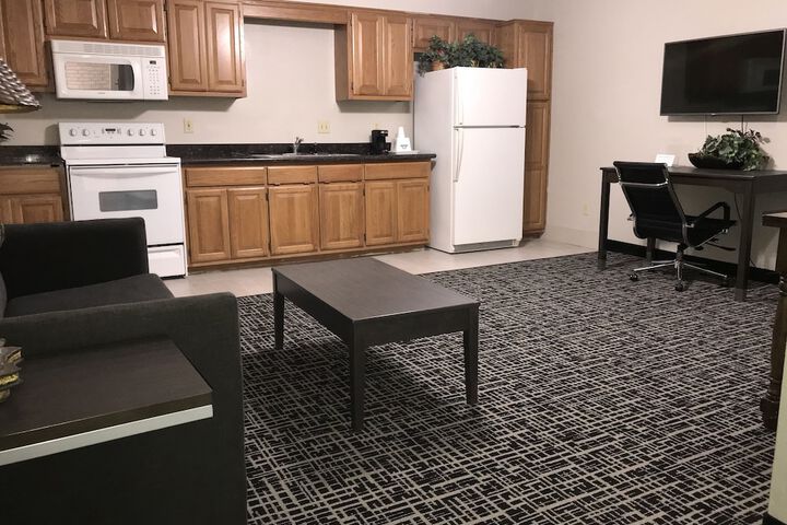 1 King Bed Suite (7 of 7)