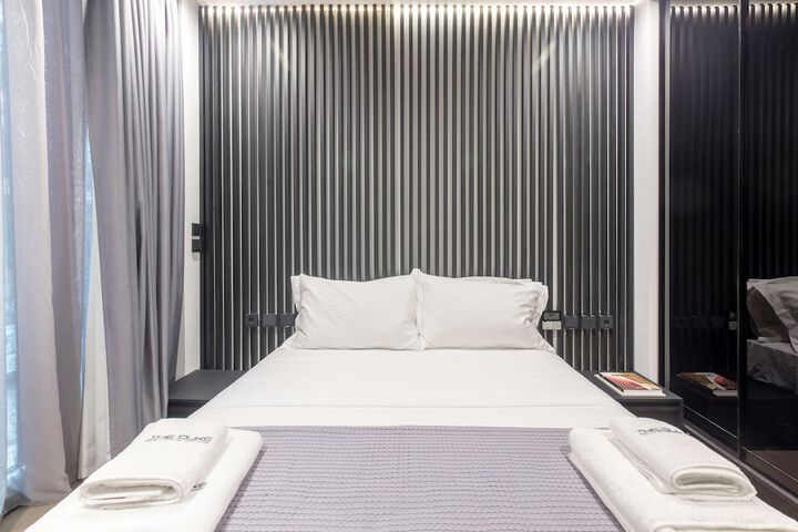 Room 11 of 182