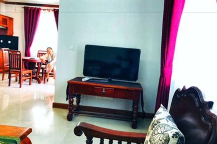 Room 12 of 23