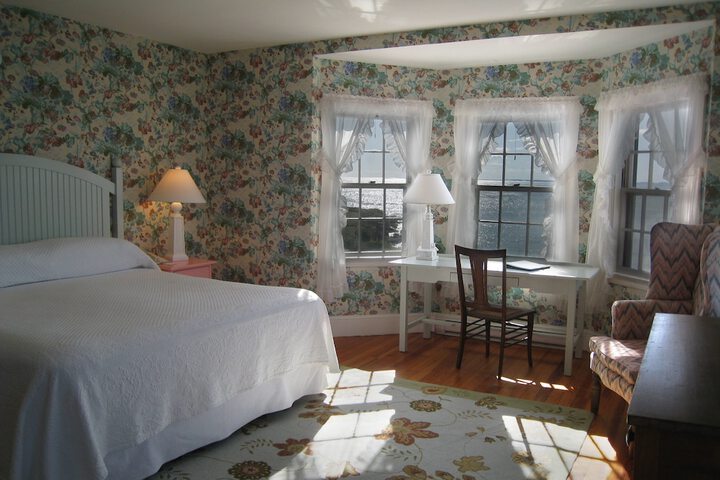 Room 3 of 53