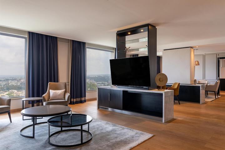 Room 29 of 134