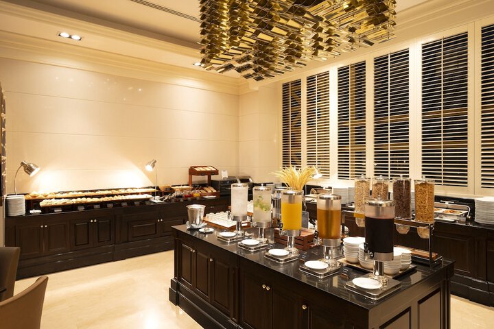 Breakfast/Coffee Service 79 of 88