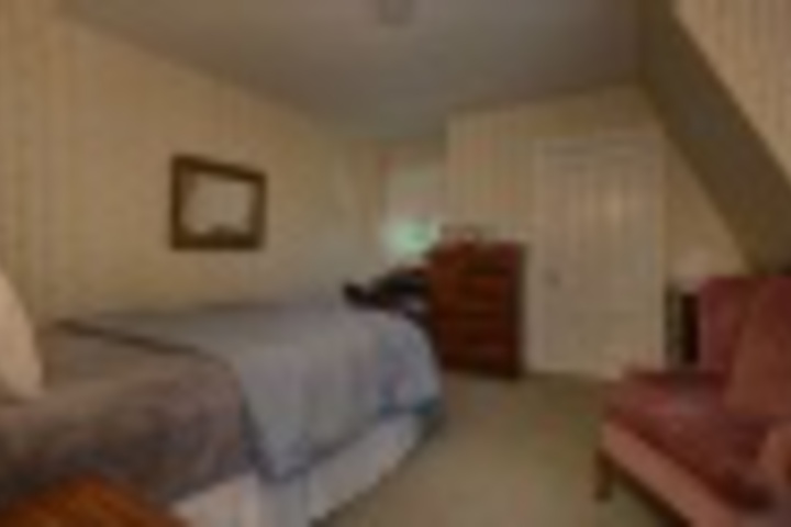 Room 328 of 408