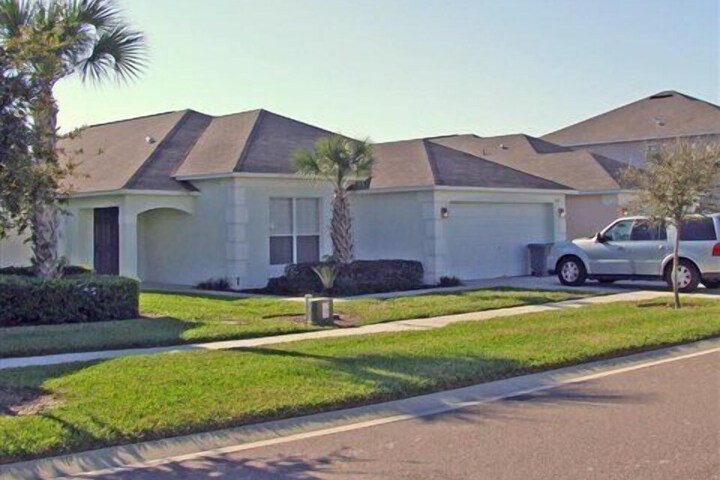 Property Grounds 24 of 26