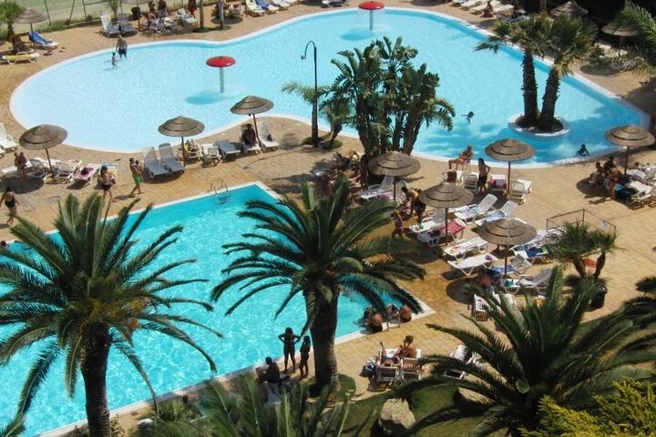 Pools & Facilities