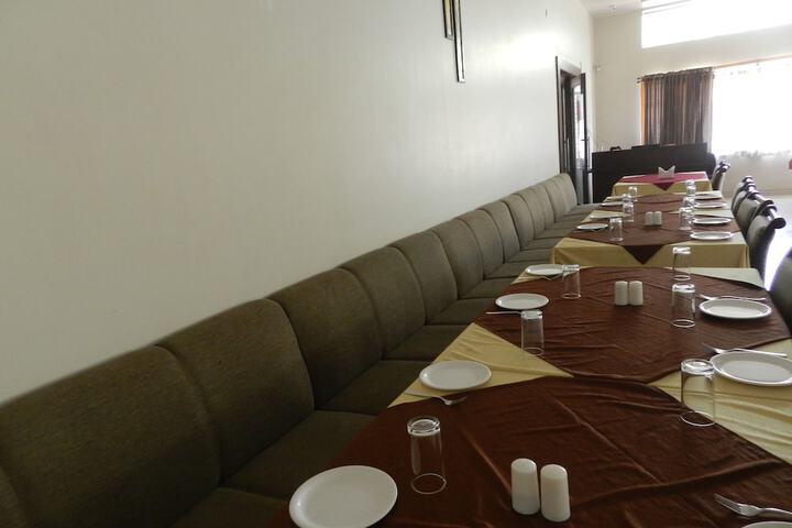 Dining 39 of 70