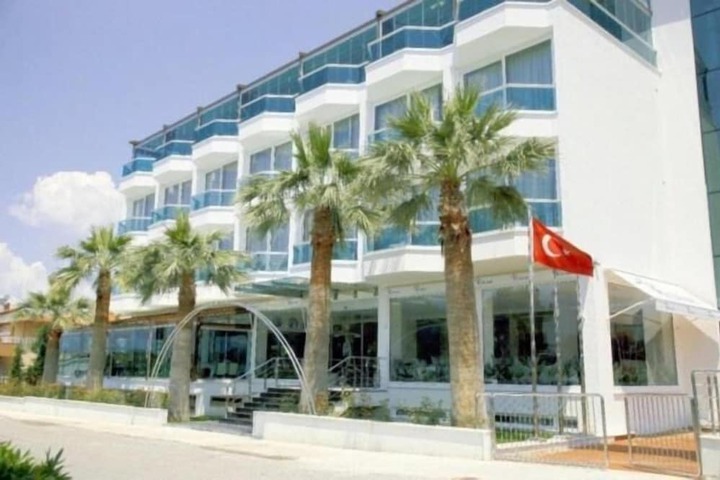 Hotel 42 of 43