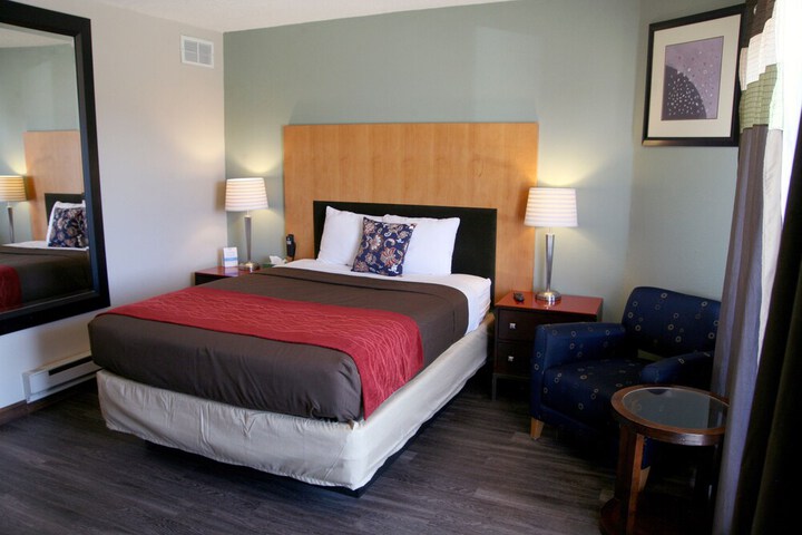 Room 10 of 71