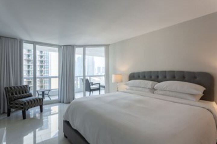 Room 95 of 103