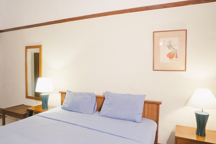 Room 16 of 84