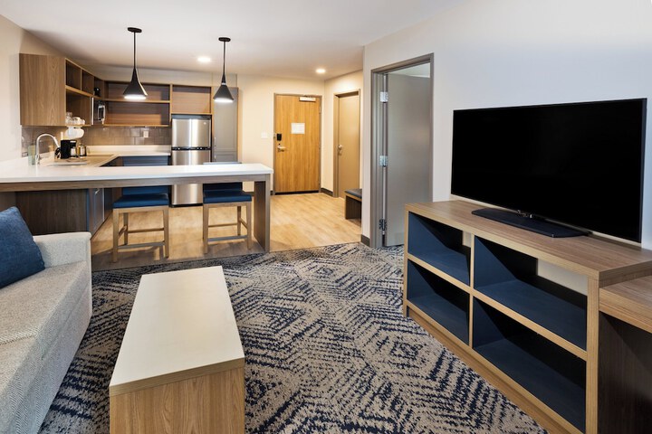 Suite 1 Bed (2 of 16)