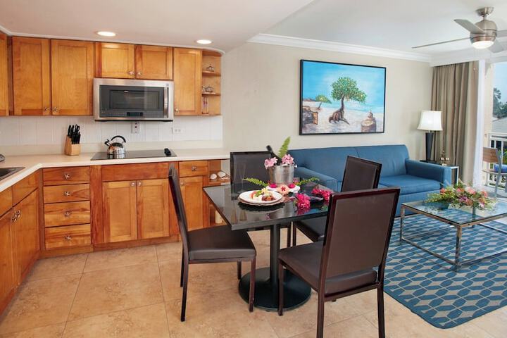Private kitchenette