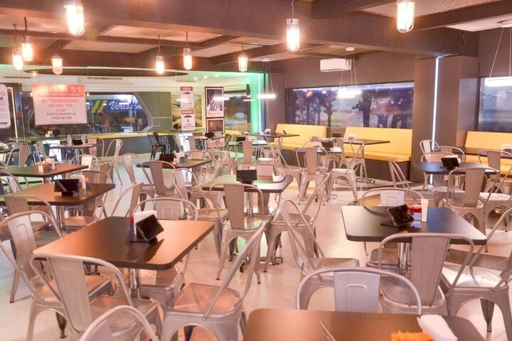 Dining 81 of 128