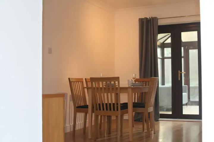 Room 5 of 21