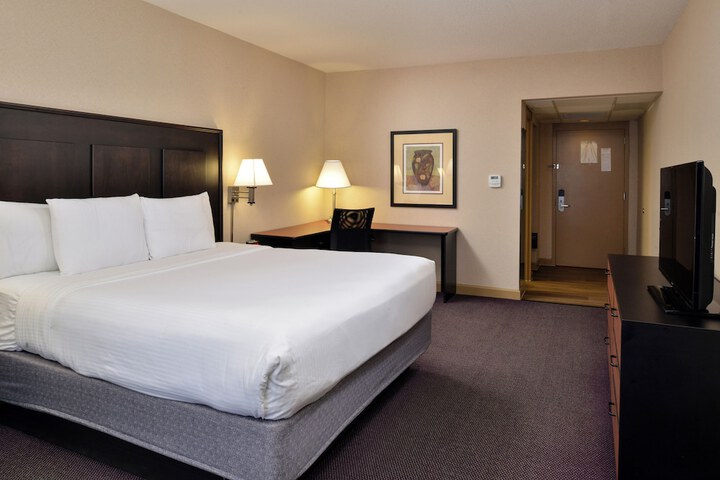 Room 10 of 54