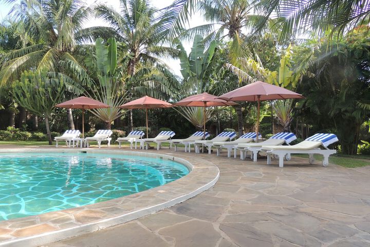 Pool 29 of 50