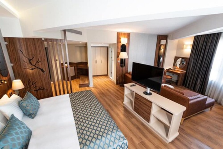 Room 48 of 110