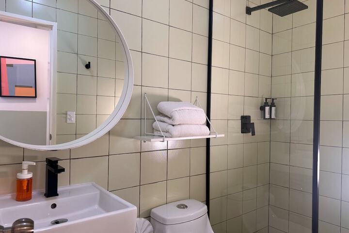 Room 15 of 24