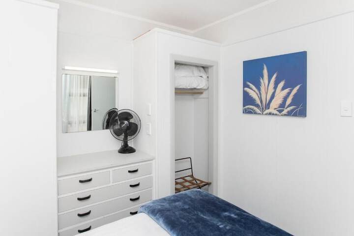 Room 44 of 79