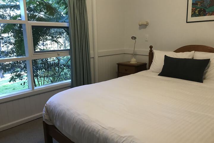 Room 12 of 48