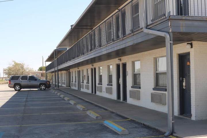 Hotel 31 of 31