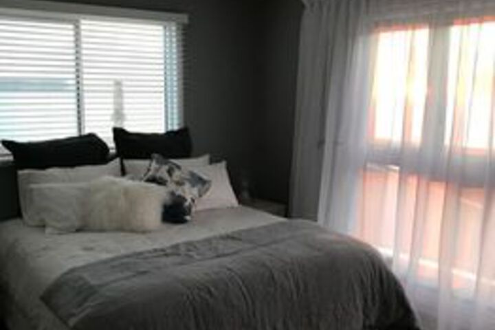 Room 2 of 23