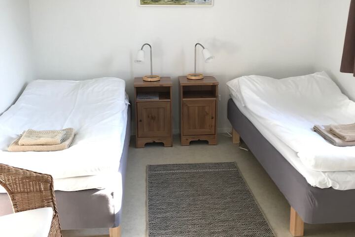 Room 8 of 62