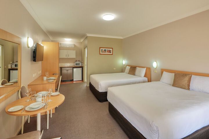 Room 10 of 43
