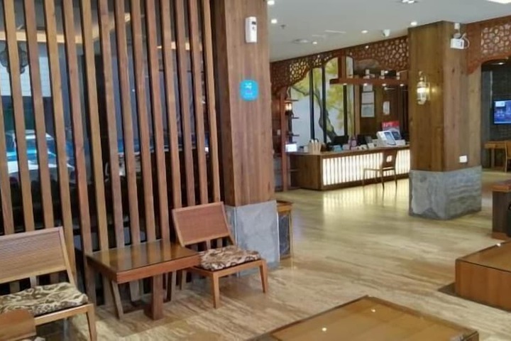 Hotel Interior 3 of 15
