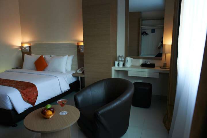Room 17 of 64