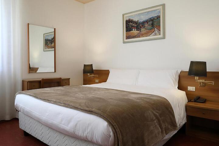 Hotel Dante