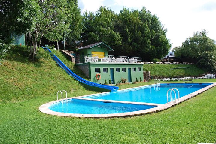 Hotel Pool