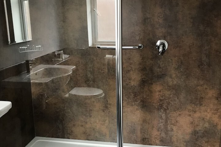 Room 25 of 47