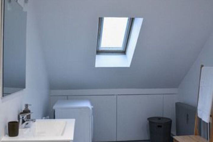 Room 3 of 13