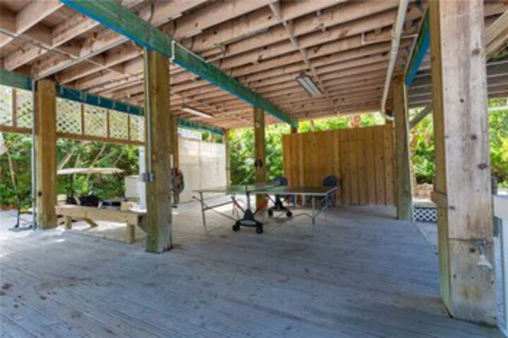 Image of 139 - Isla Vista