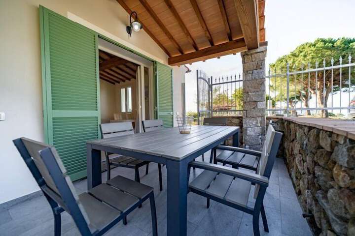 Terrace/Patio 15 of 28