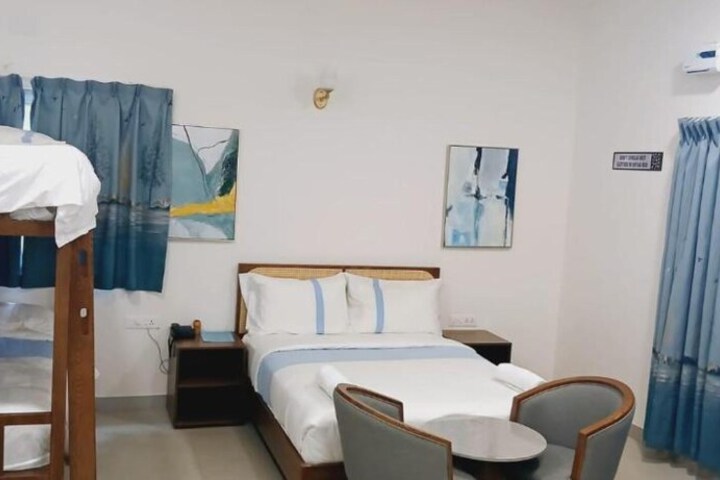 Room 17 of 31