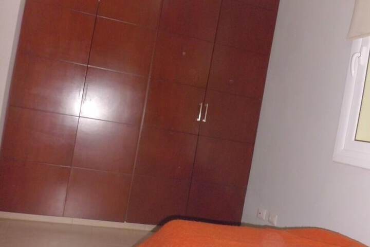 Room 4 of 18