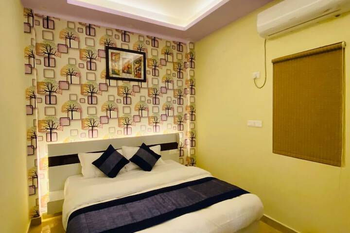 Room 6 of 29