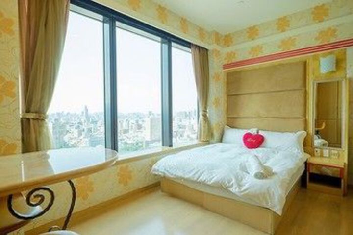 Room 21 of 39