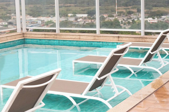 Pool Hotel