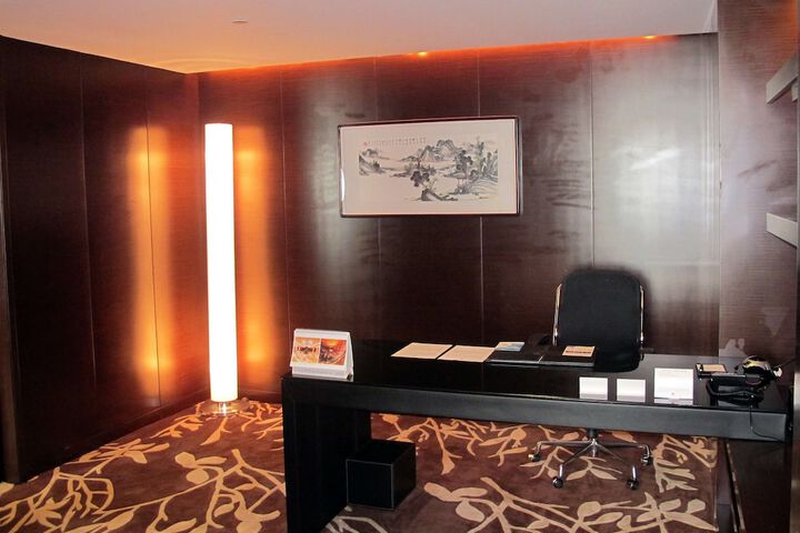 Room 20 of 150
