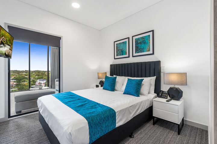 Room 10 of 71