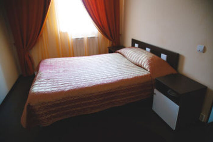 Room 20 of 49